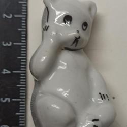 Статуэтка Медведь зубки болят