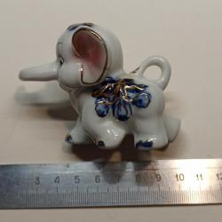 Статуэтка фарфоровая Слонёнок.